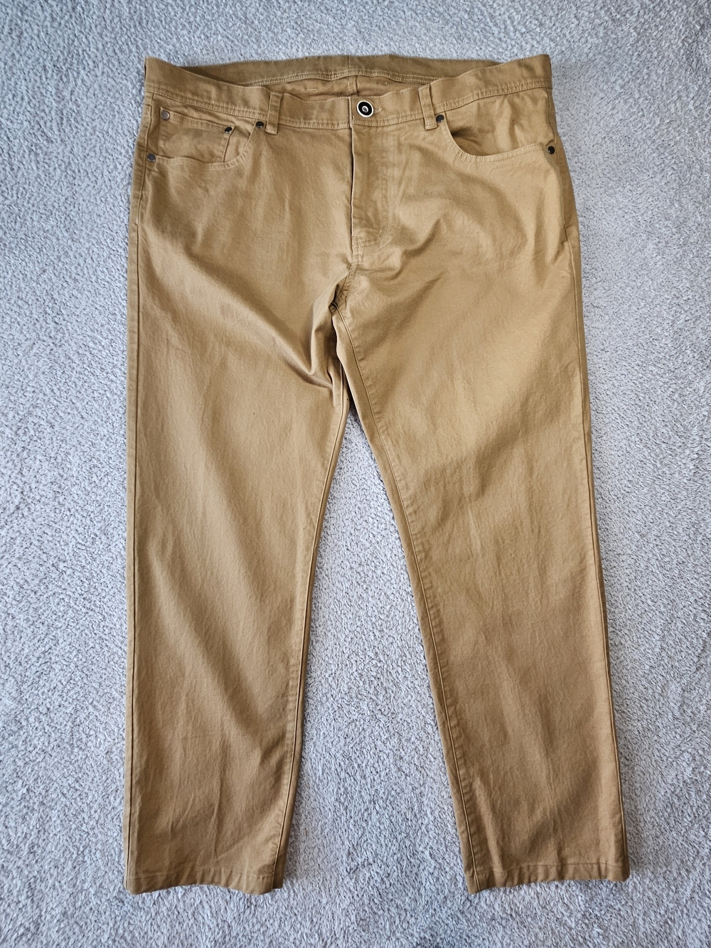 Men's Khaki Chino Pants - Classic Straight Fit